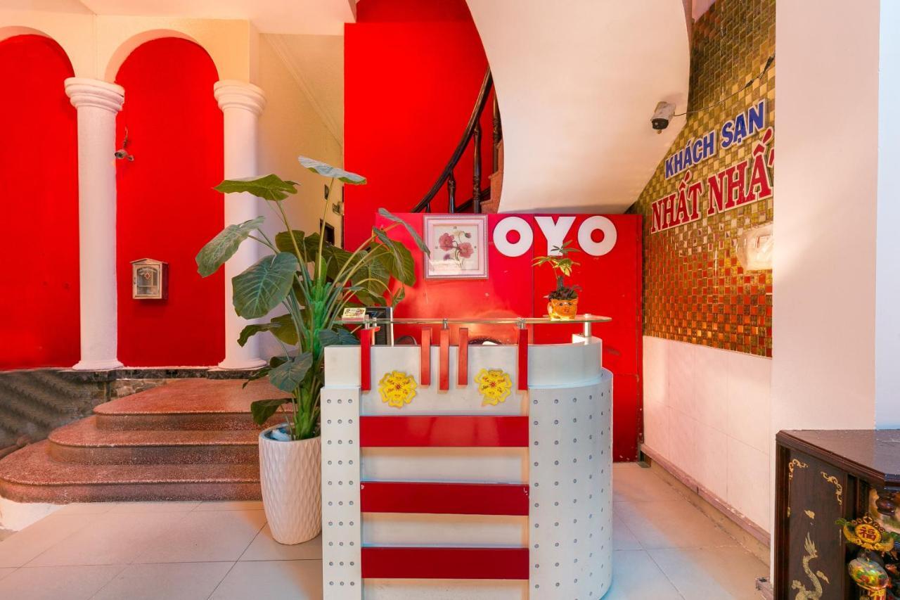 Oyo 486 Nhat Nhat Hotel Хошимин Экстерьер фото