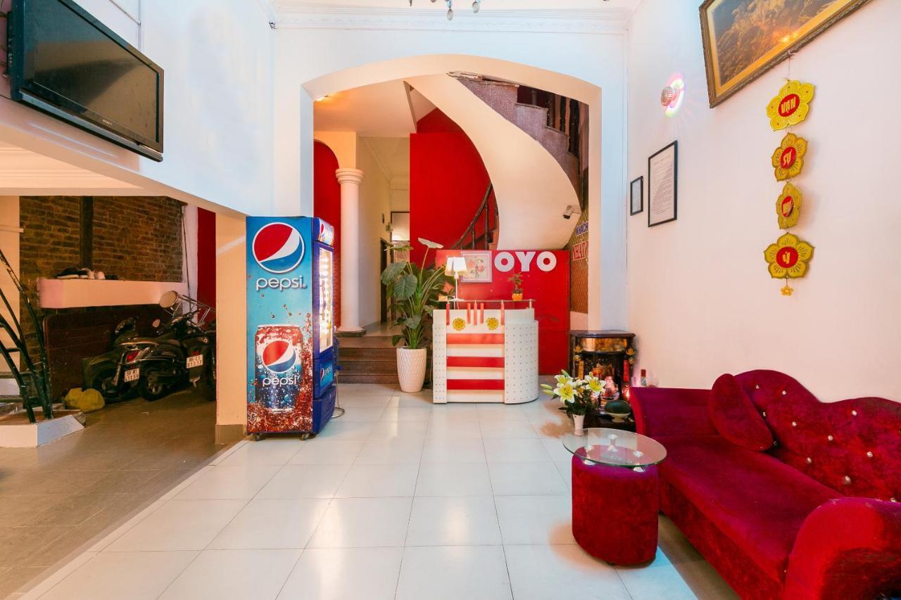 Oyo 486 Nhat Nhat Hotel Хошимин Экстерьер фото